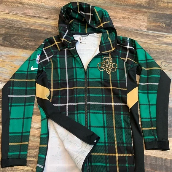 Nike dry fit special edition Boston Celtics  New never worn - Picture 9 of 10